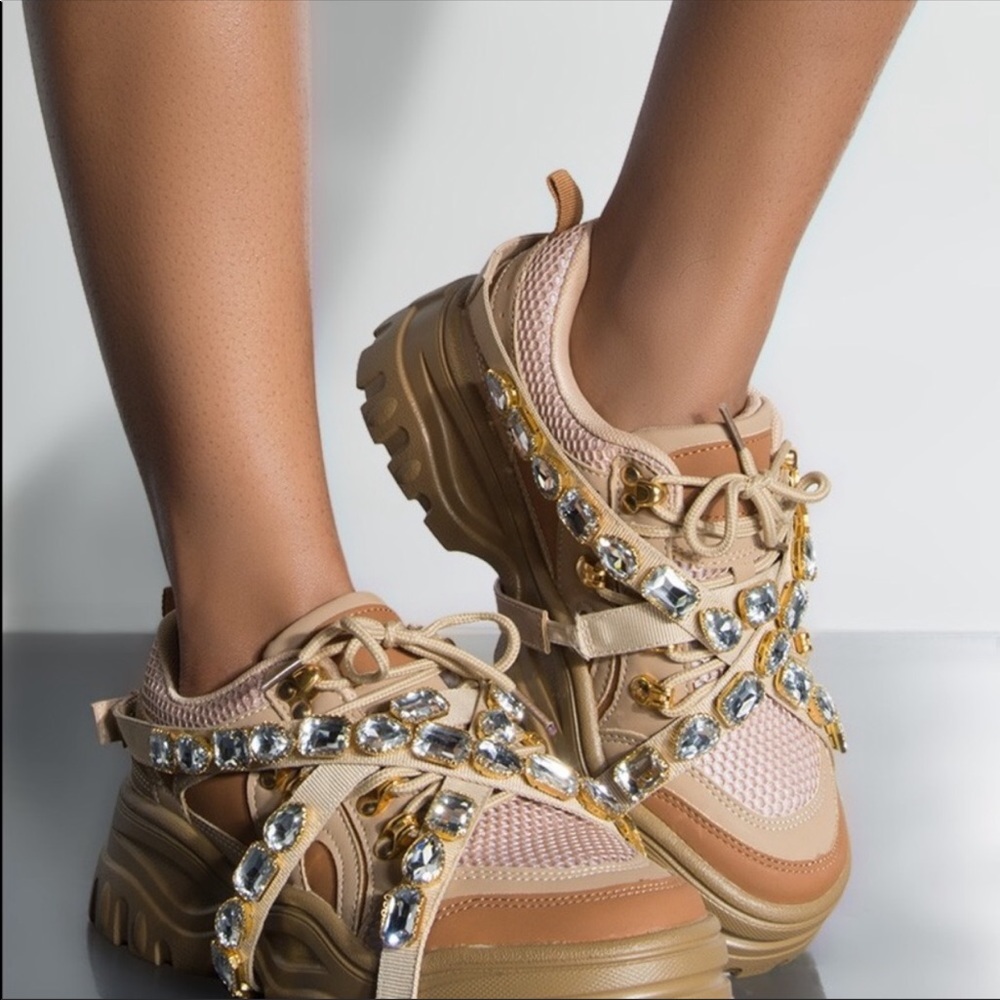 ✔️New Cape Robbin Chunky Fever Platform Sneakers